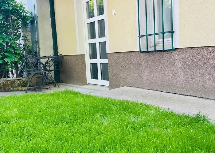 Hagenauer House Apartment